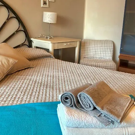 아파트 Apartboutique - Pool-tennis - Wifi-parking