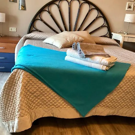 Apartboutique - Pool-tennis - Wifi-parking 메나지오