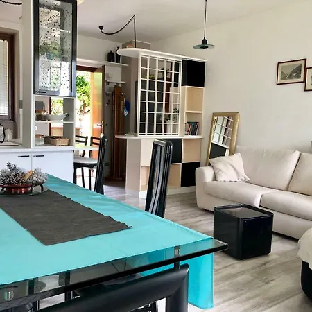 아파트 Apartboutique - Pool-tennis - Wifi-parking